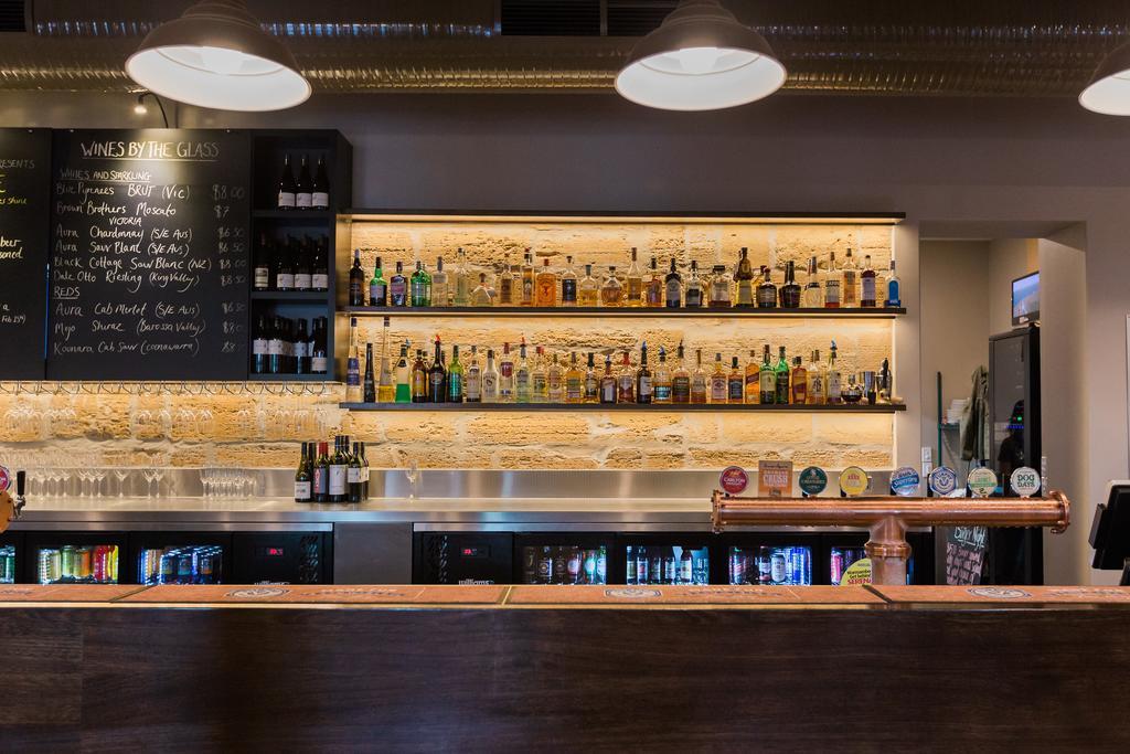 The Cally Hotel Γουόρναμπουλ Εξωτερικό φωτογραφία