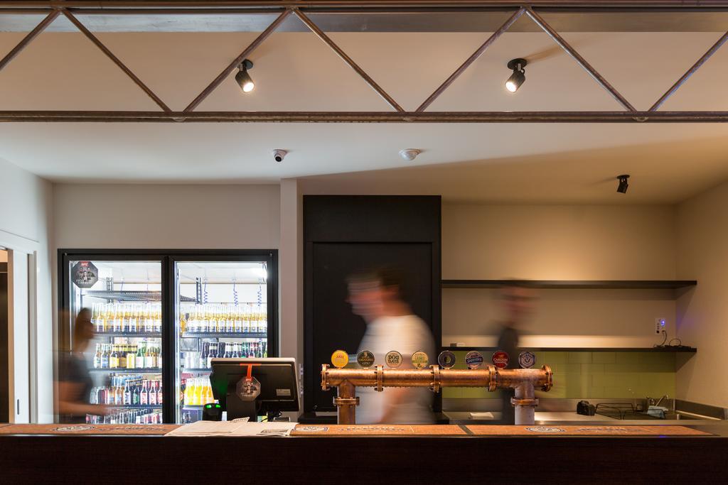 The Cally Hotel Γουόρναμπουλ Εξωτερικό φωτογραφία